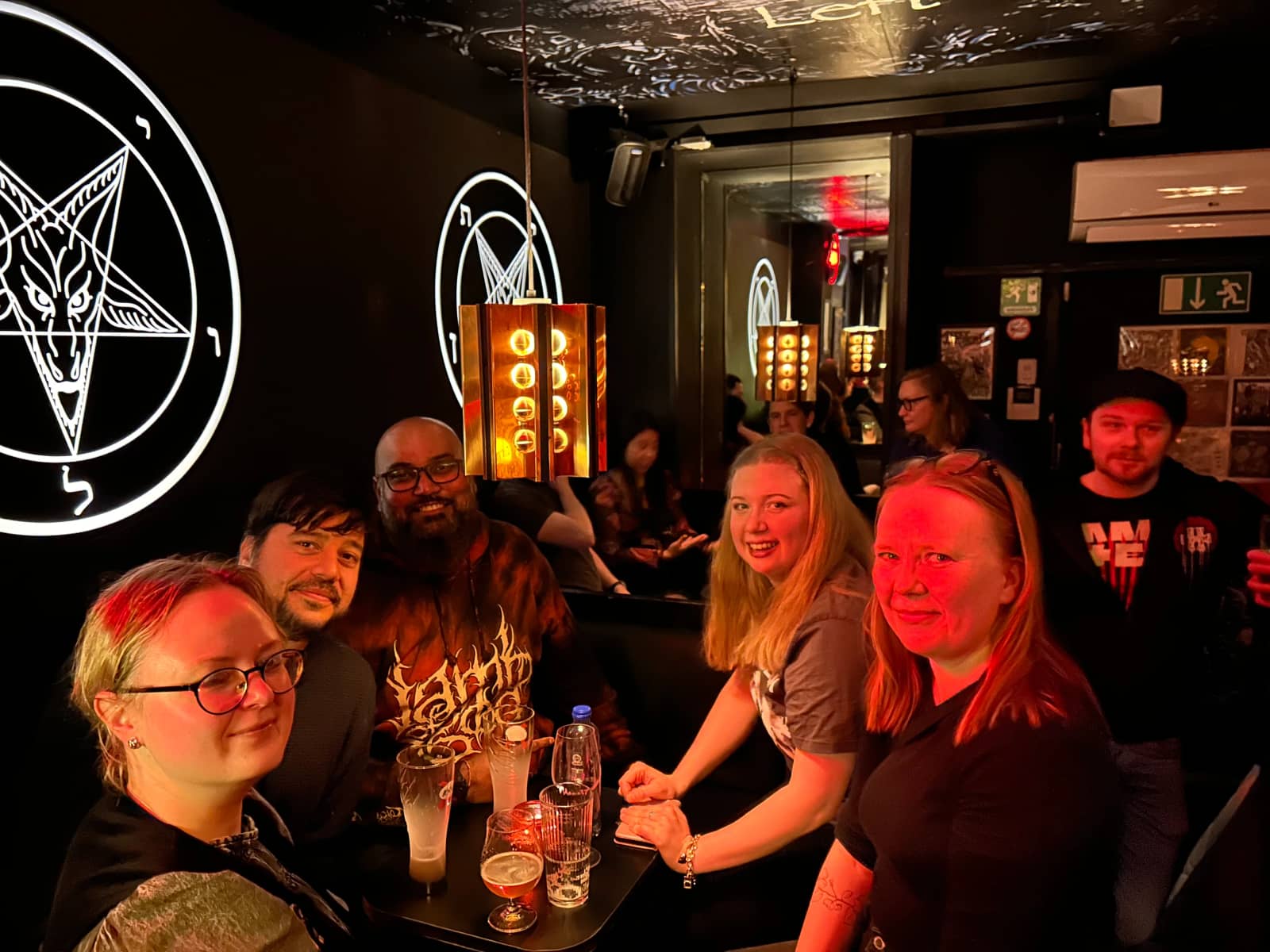 Metal bar meetup at the Left Hand Path 🤘🍻 🎶