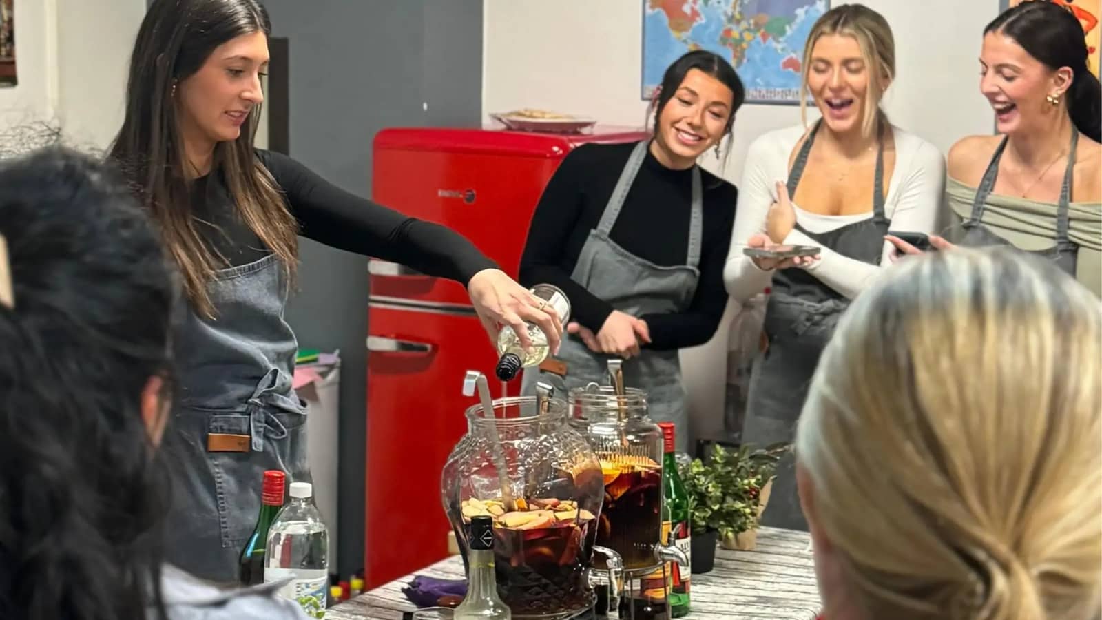Cheese and sangria workshop in central Madrid🍊🍷