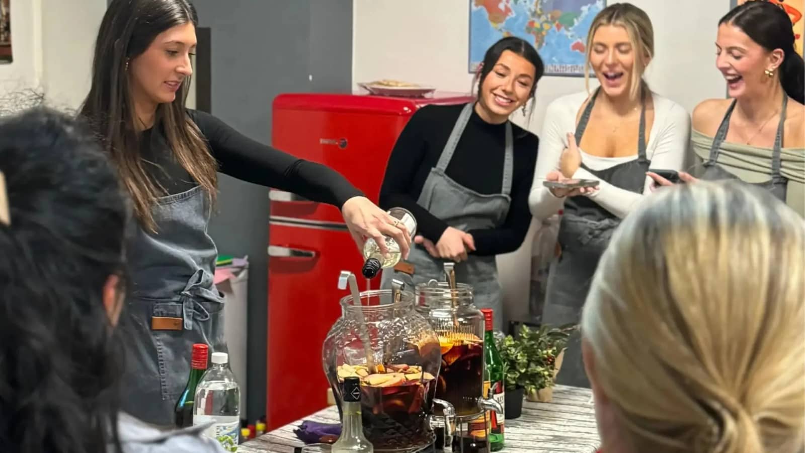 Cheese and sangria workshop in central Madrid🍊🍷