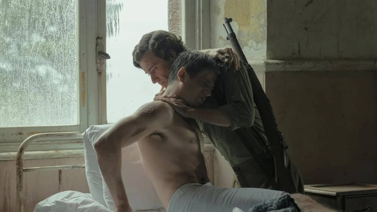 Ibérico Films ("La Bola Negra"): Spanish Movies, English Conversations.