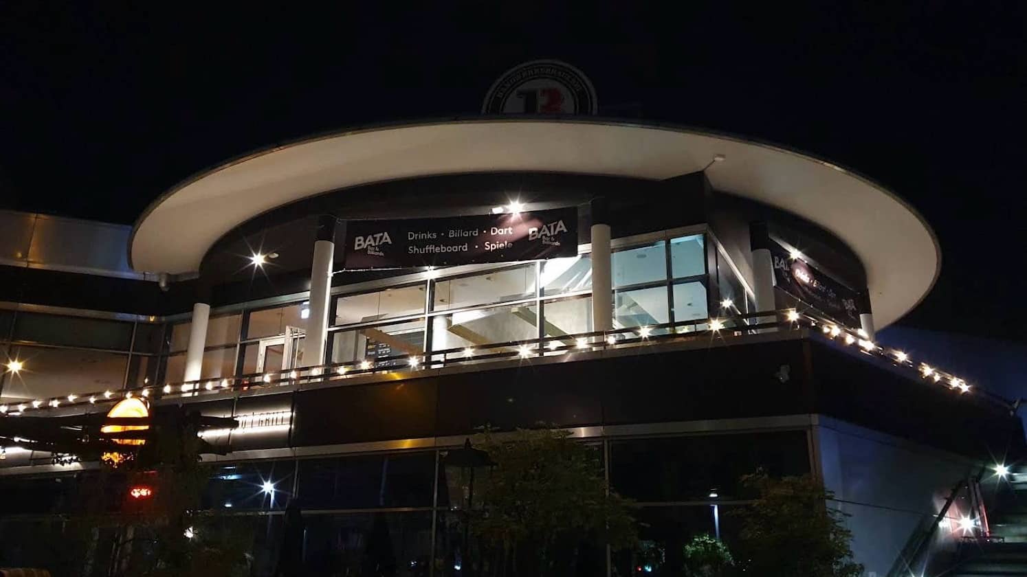 Sip Happens! Saturday Social @ Bata Bar [Outdoors] 🤩