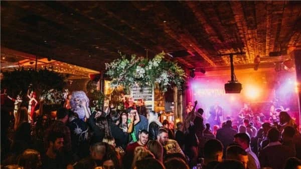 Social @🎉🍻Alpine Bar, Live Music, Games, Performances, Clubbing, New Friends!