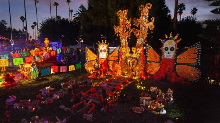 Noche de los Muertos @ Hollywood Forever Cemetery-We have our own altar to point