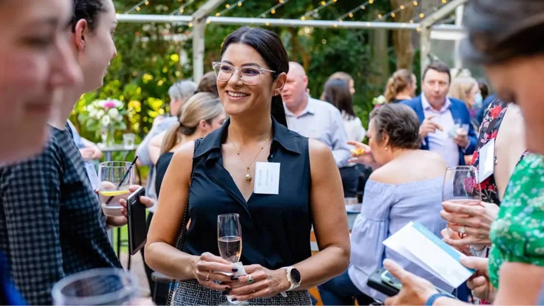 Tech Startups, Investors and Professionals Pitch and Networking Event