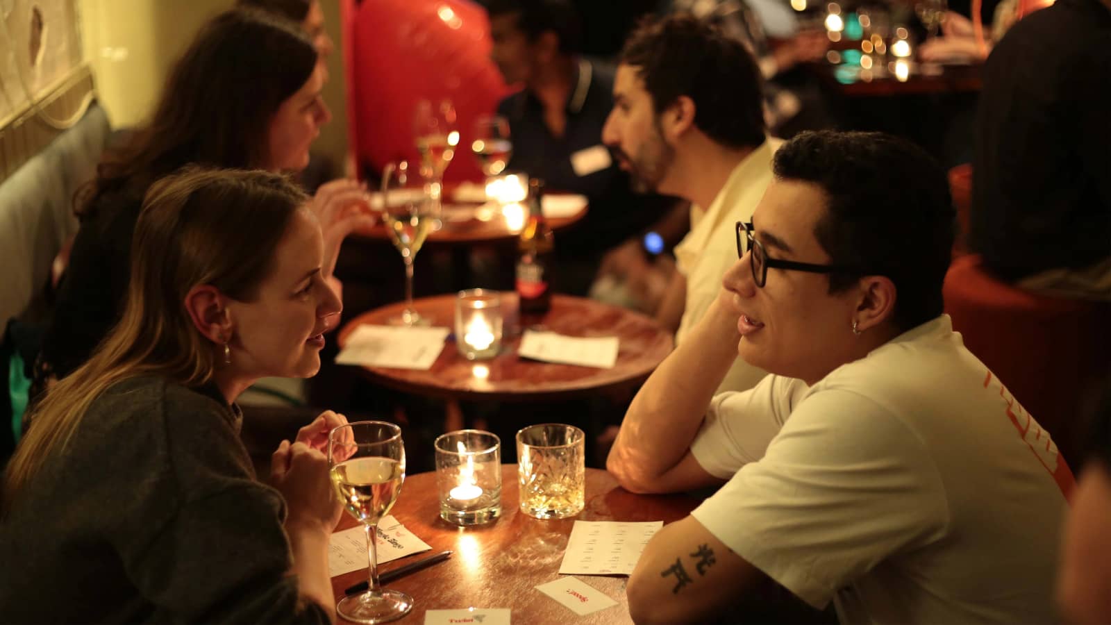 SpeedTwist BCN - A playful new spin on speed dating!  (25-40 age group)