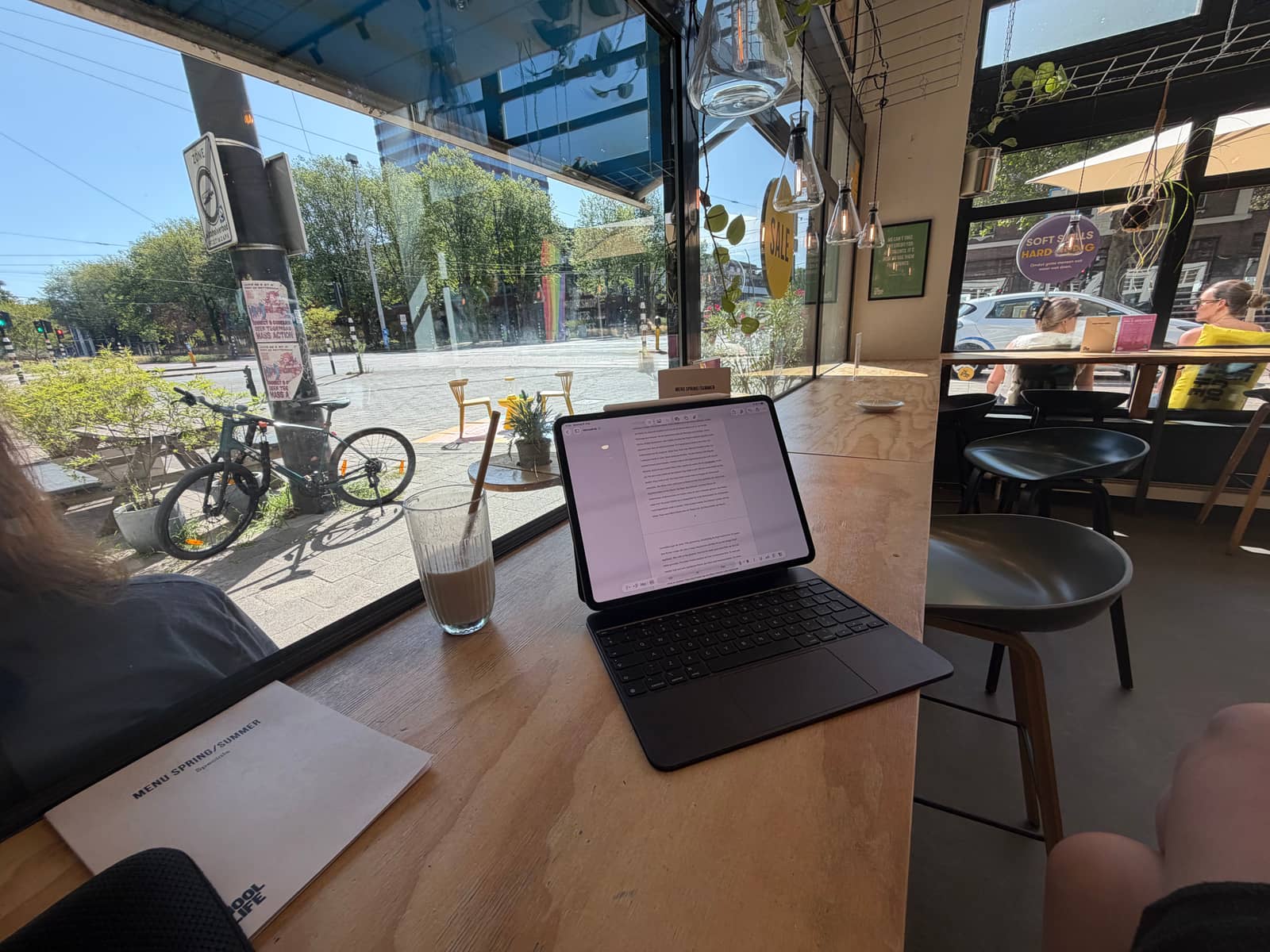 Silent Writing and Coffe on Friday Morning ☕️