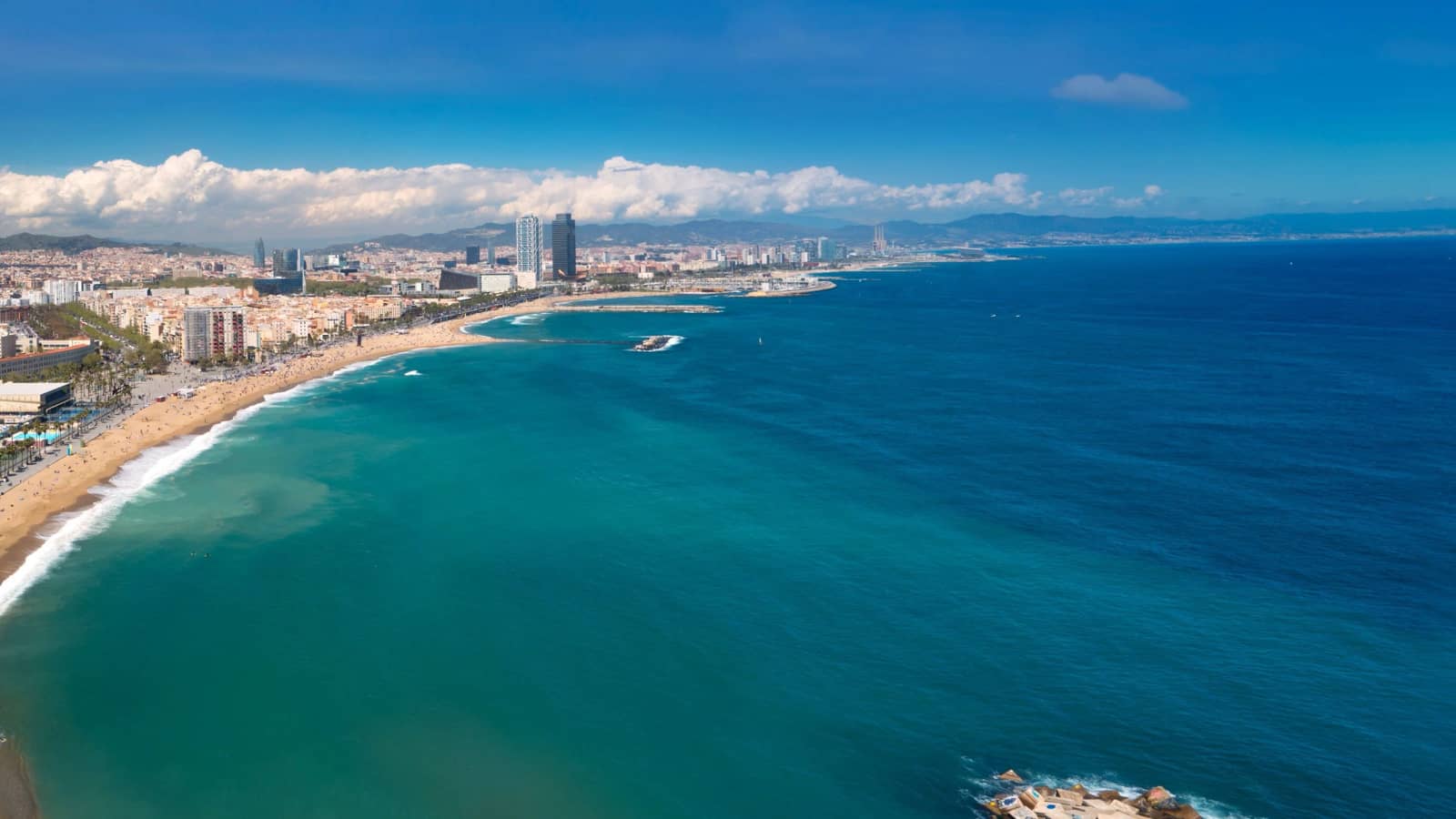 HIKE: Coffee Club #27: Barcelona sunrise coastline stroll