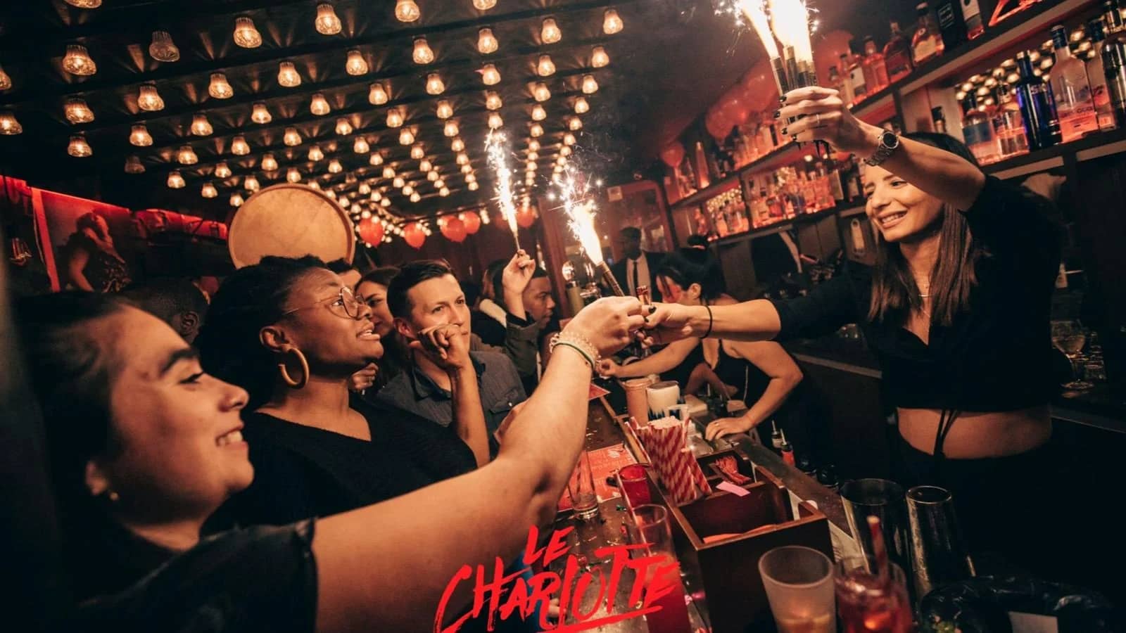 Saturday Social Club – Meet, Drink & Dance