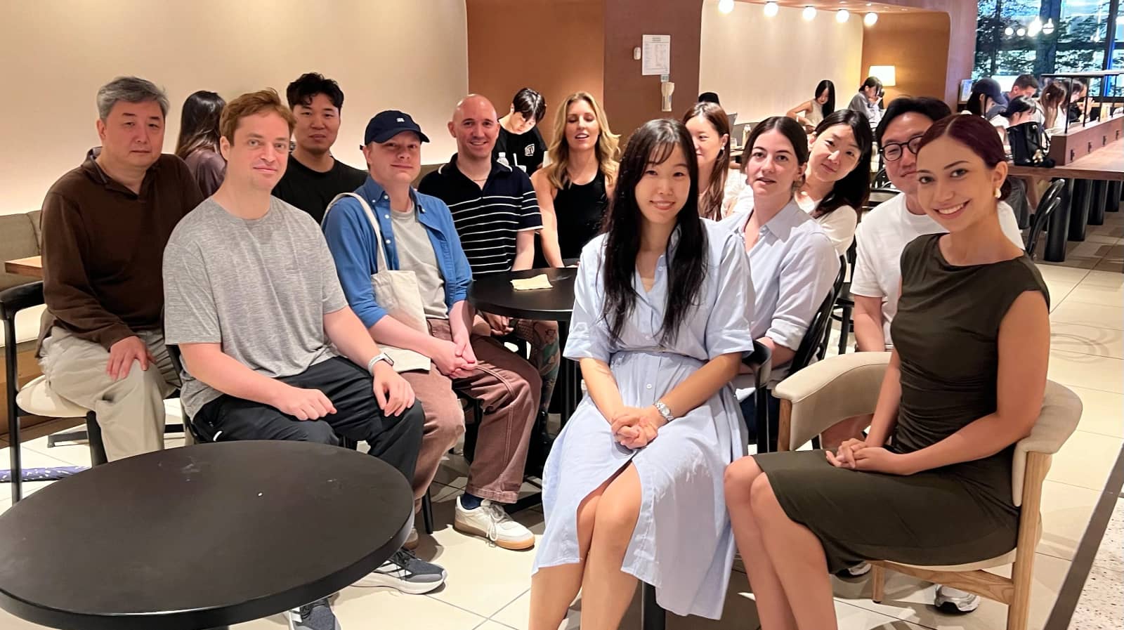 Gangnam KR&EN Language Exchange - Gangnam Cosmopolitan Lounge