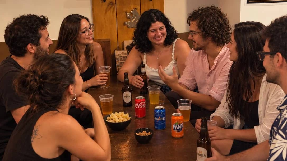 Beyond Small Talk: Real Conversations in English 🗣️