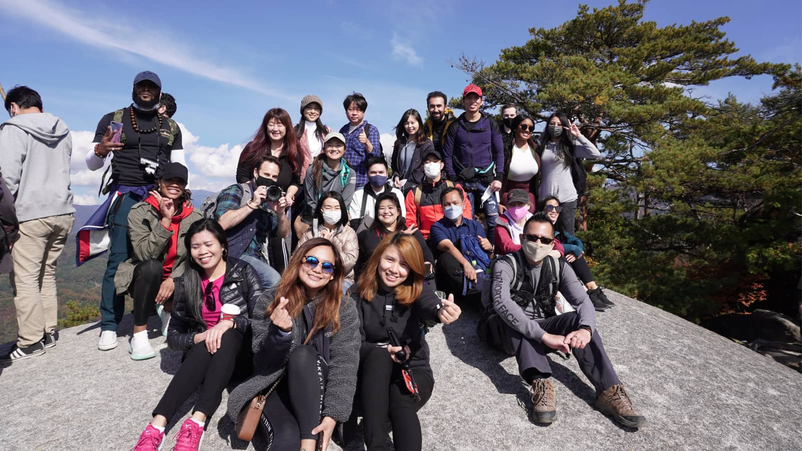 Shosenkyo Gorge Fall Colors Walk & Winery Tour