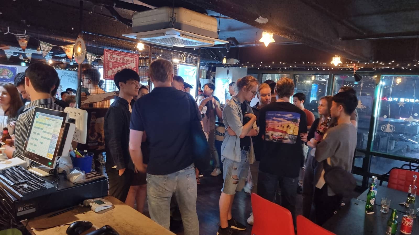 NEW PLACE SATURDAY INTERNATIONAL FRIENDS MAKING MEETUP!