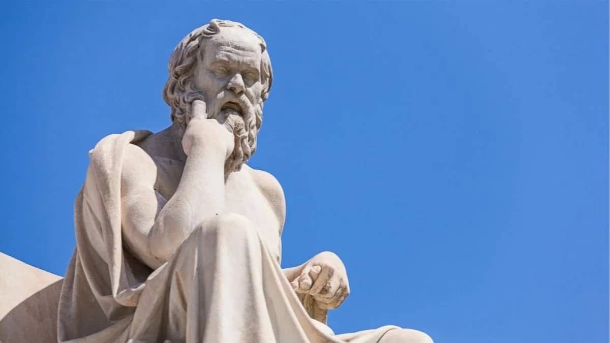 The Socrates Cafe - RETIRO EDITION 10:30
