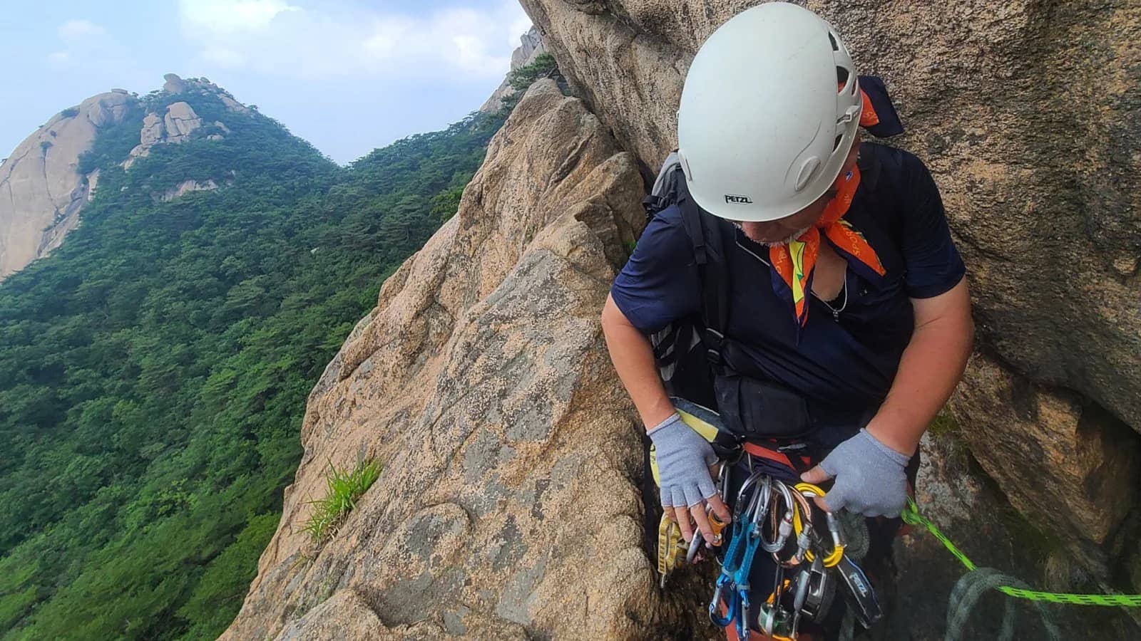 [10/31] [Semi-Rock climbing]  Yongambong & Mangyongdae(Mt. Bukhansan)