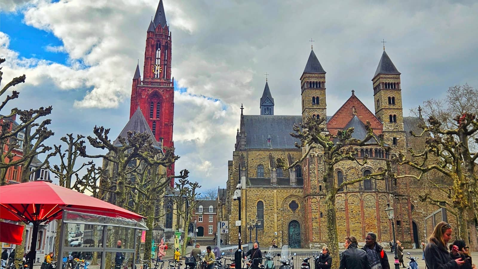 🇳🇱 Maastricht & Tripoint Day Tour from Amsterdam