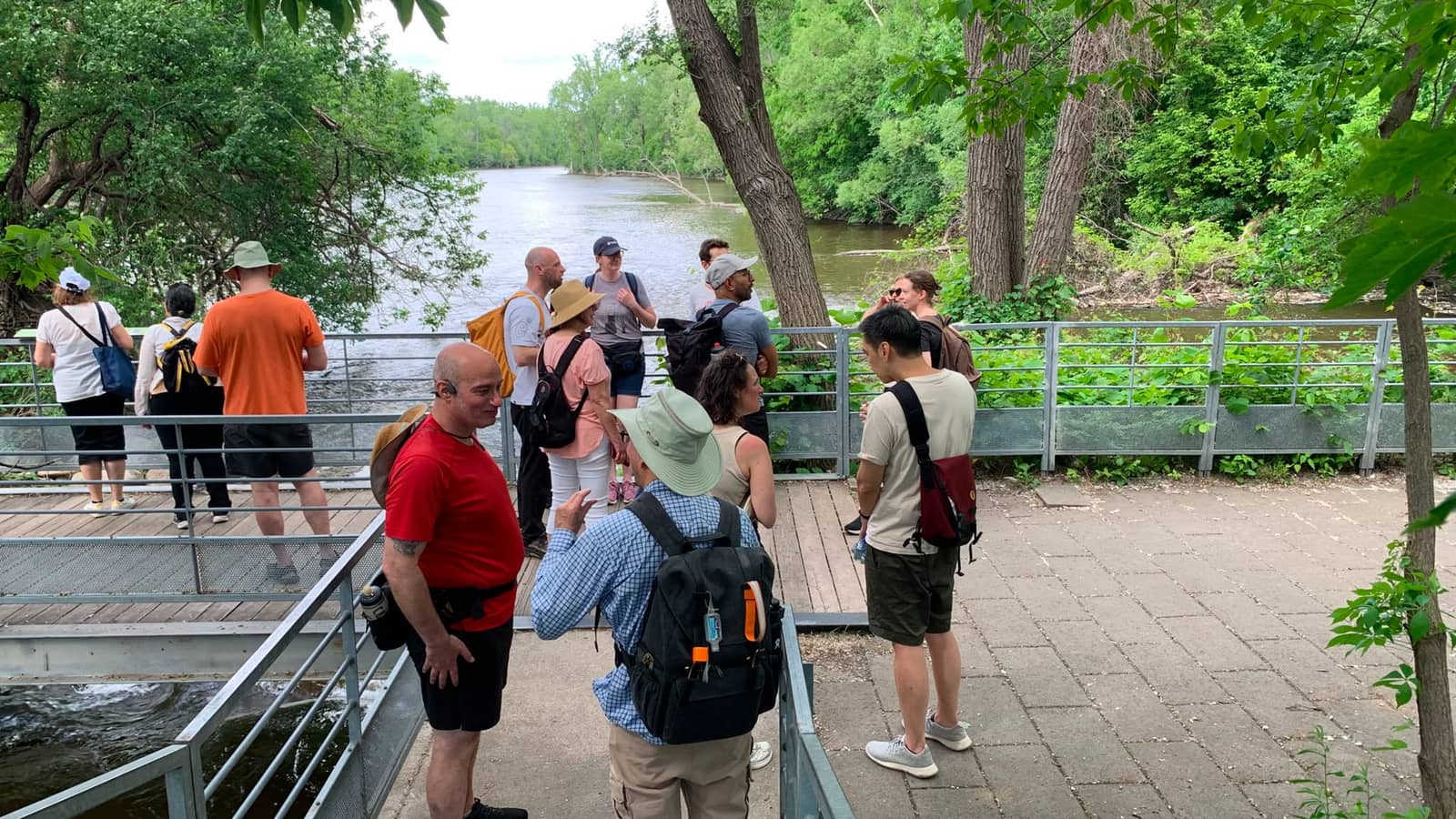 Randonnée interculturelle au Parc-nature de l'Île-de-la-Visitation-