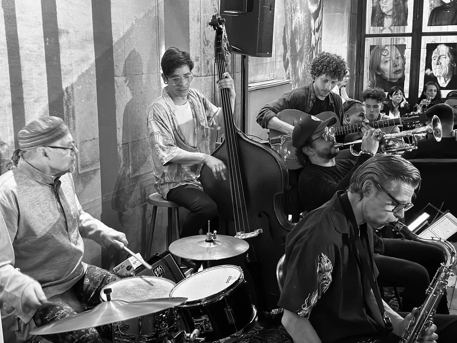 JazzOcaña: todos los domingos ! Live jazz every Sunday night at Ocaña