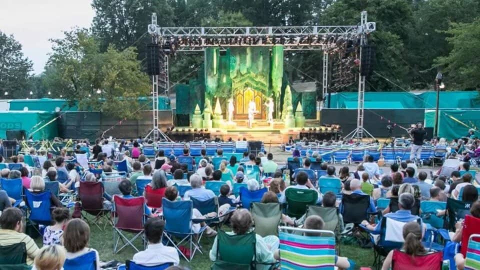 Picnic + Play (Midsummer Night's Dream)