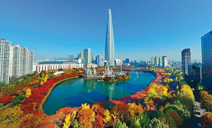 🌿 Seokchon Lake Walk — 2 Laps, Good Chats!