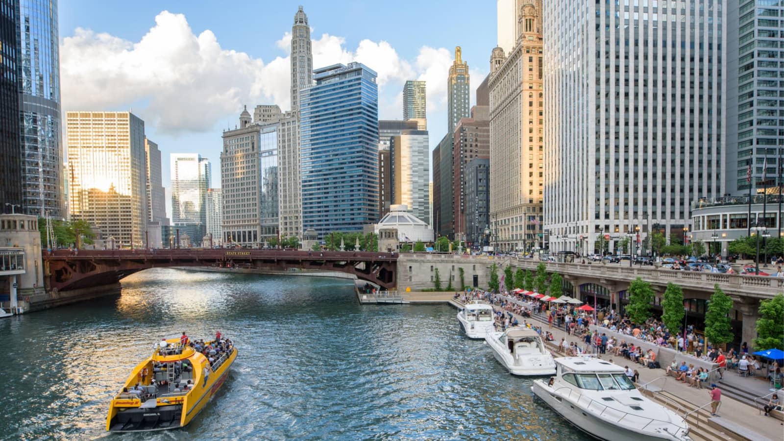 Chicago Riverwalk Tour (FREE) with Optional Breakfast After