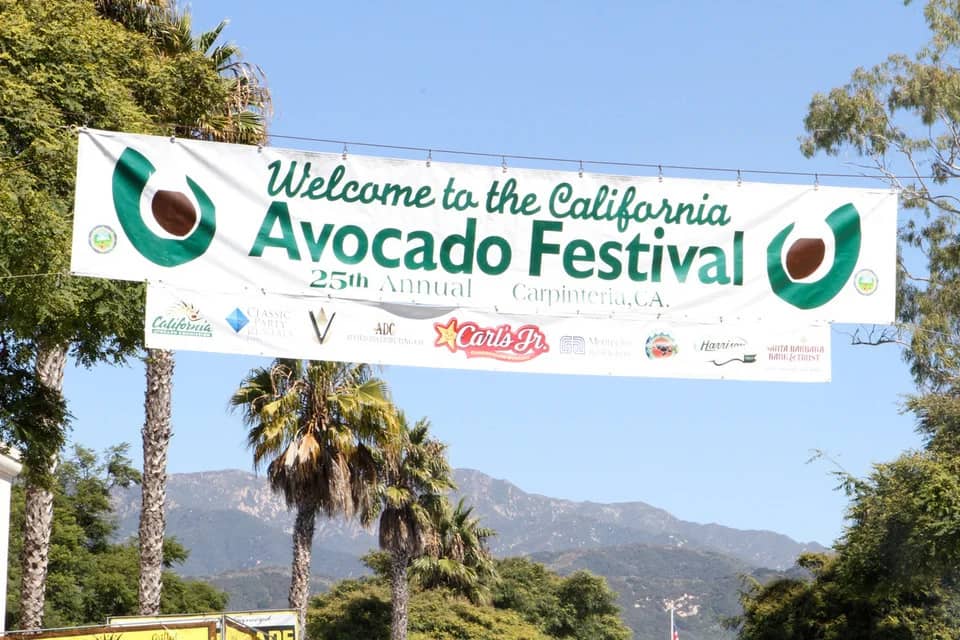 Let's go to the California Avocado Festival in Carpinteria by Train!