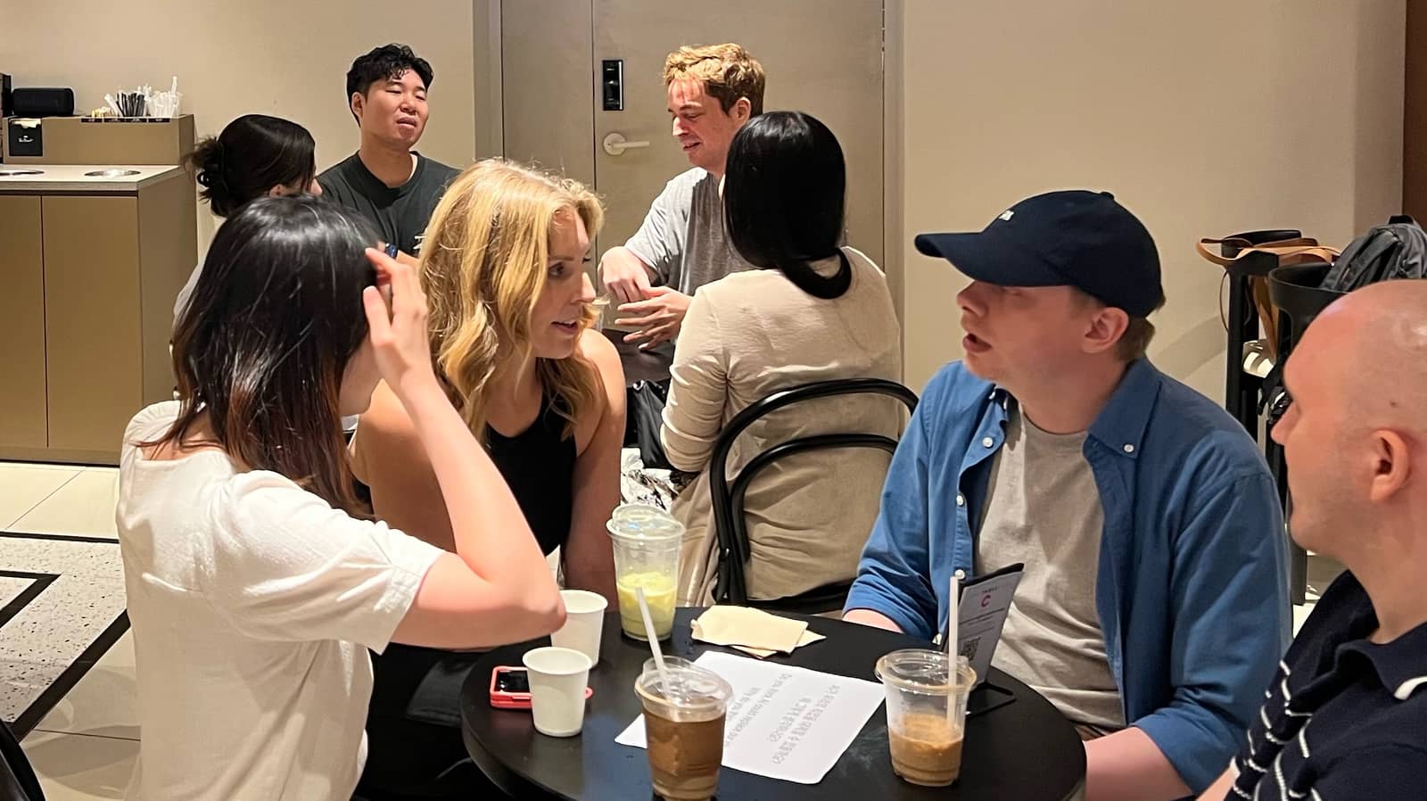 Gangnam KR&EN Language Exchange - Gangnam Cosmopolitan Lounge 한영 언어교환