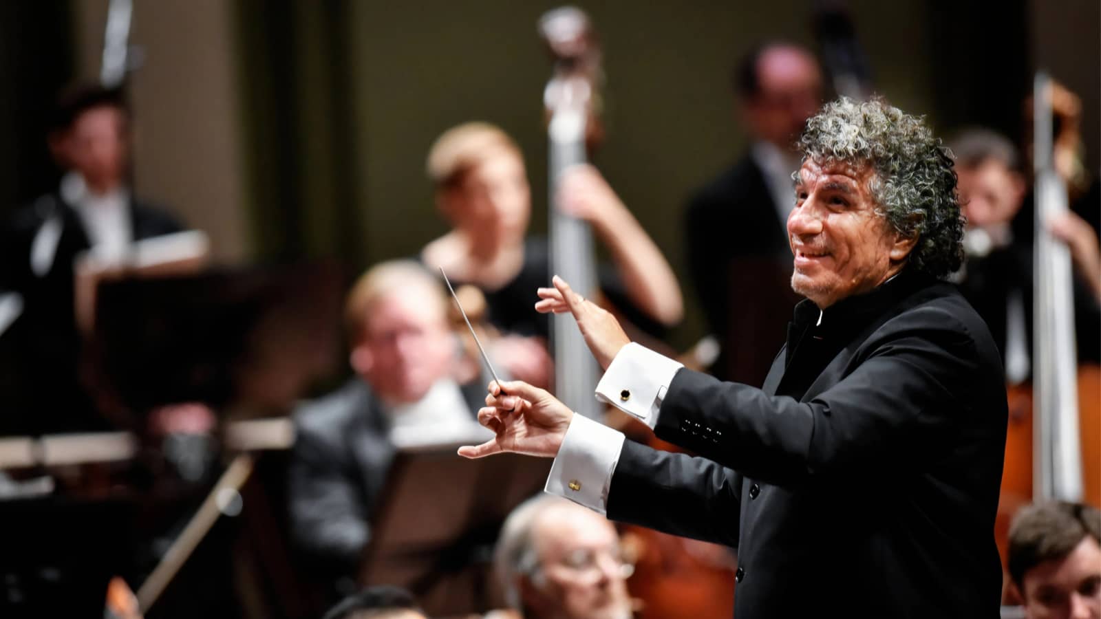 🎶  Six-Time Grammy Winner Giancarlo Guerrero conducts Ravel -- SFCM Orchestra