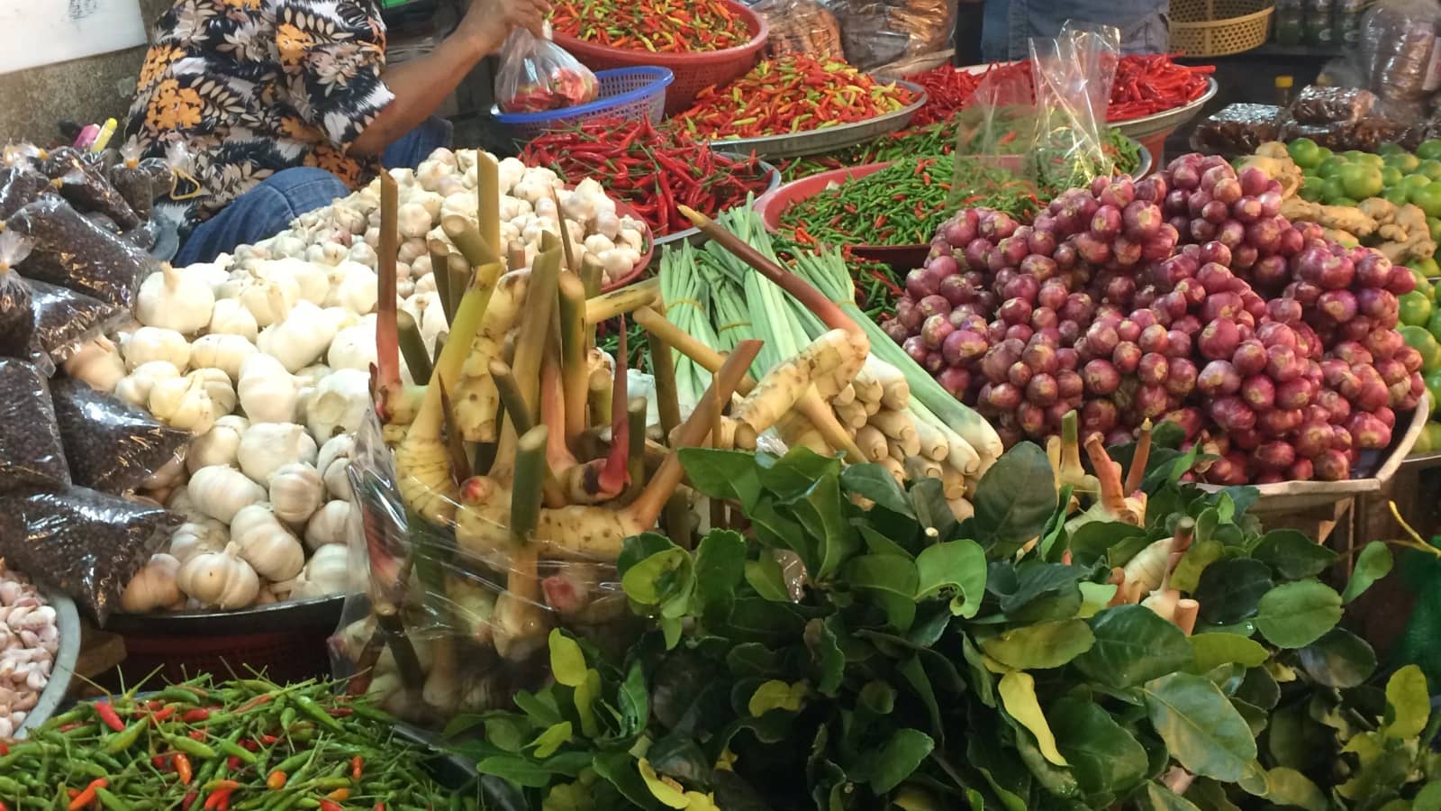Ruta de las especias :  🌿Aromas del Sudeste Asiatico 🫚🌶️ + tapeo 🍤🍜