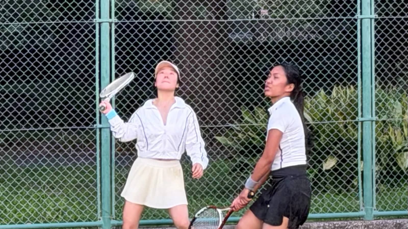 JOY TENNIS TOKYO weekday night tennis at Hibiya 4courts