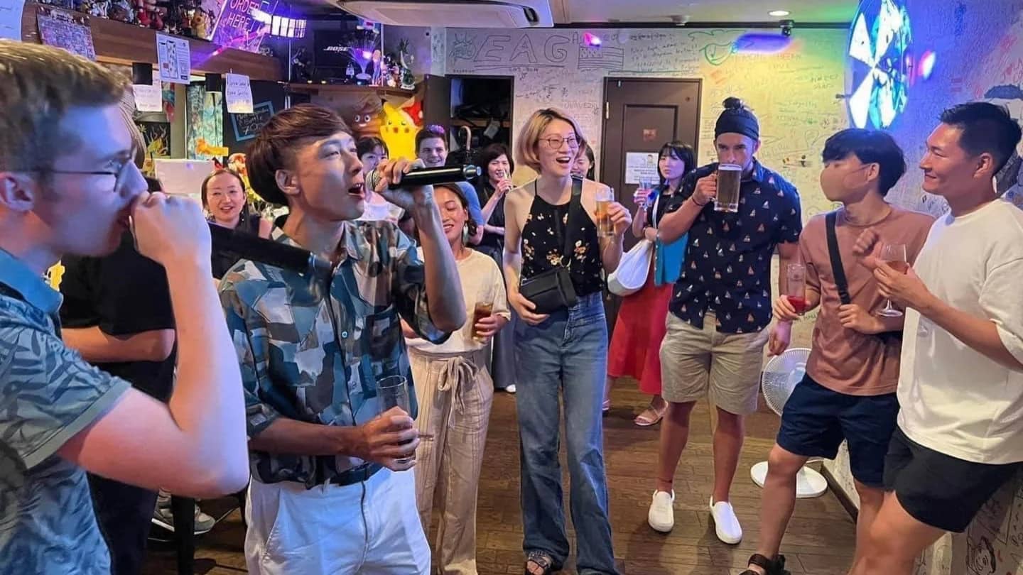 INTERNATIONAL MEET & SING PARTY