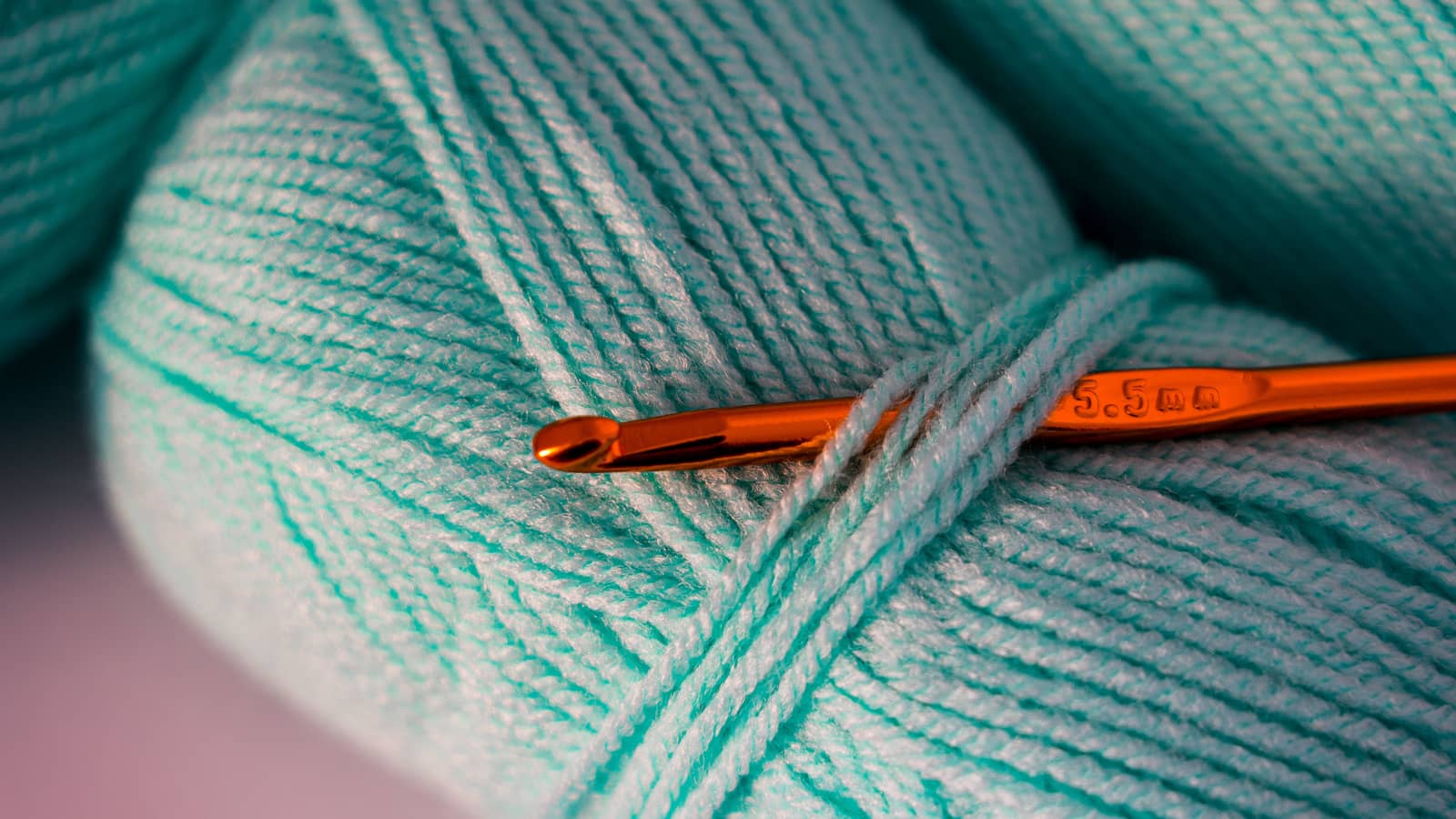 Learn to Crochet (intro)