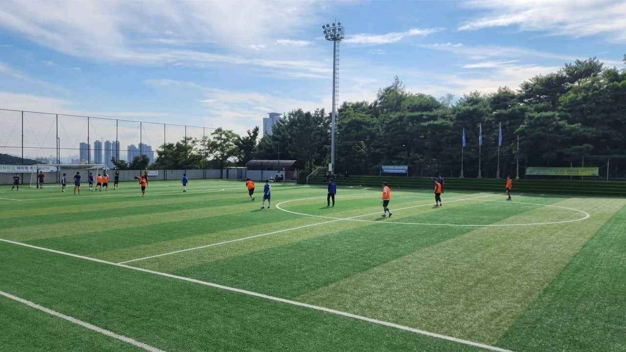 11v11 Kickabout @ Seongbuk
