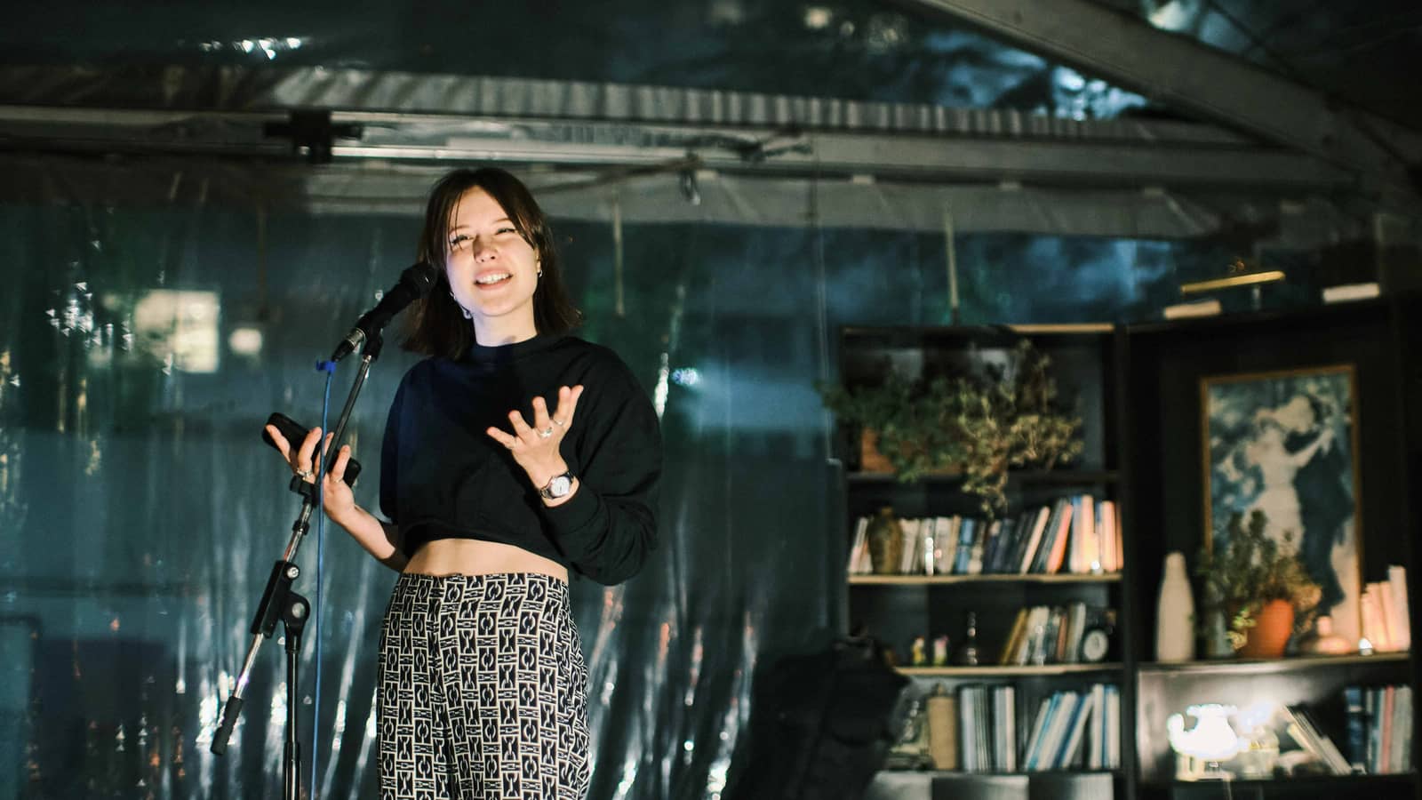 Open Mic Storytelling #38 - "FUN 🍹"