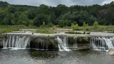 Startup Hiking at Lakeline Park Lake