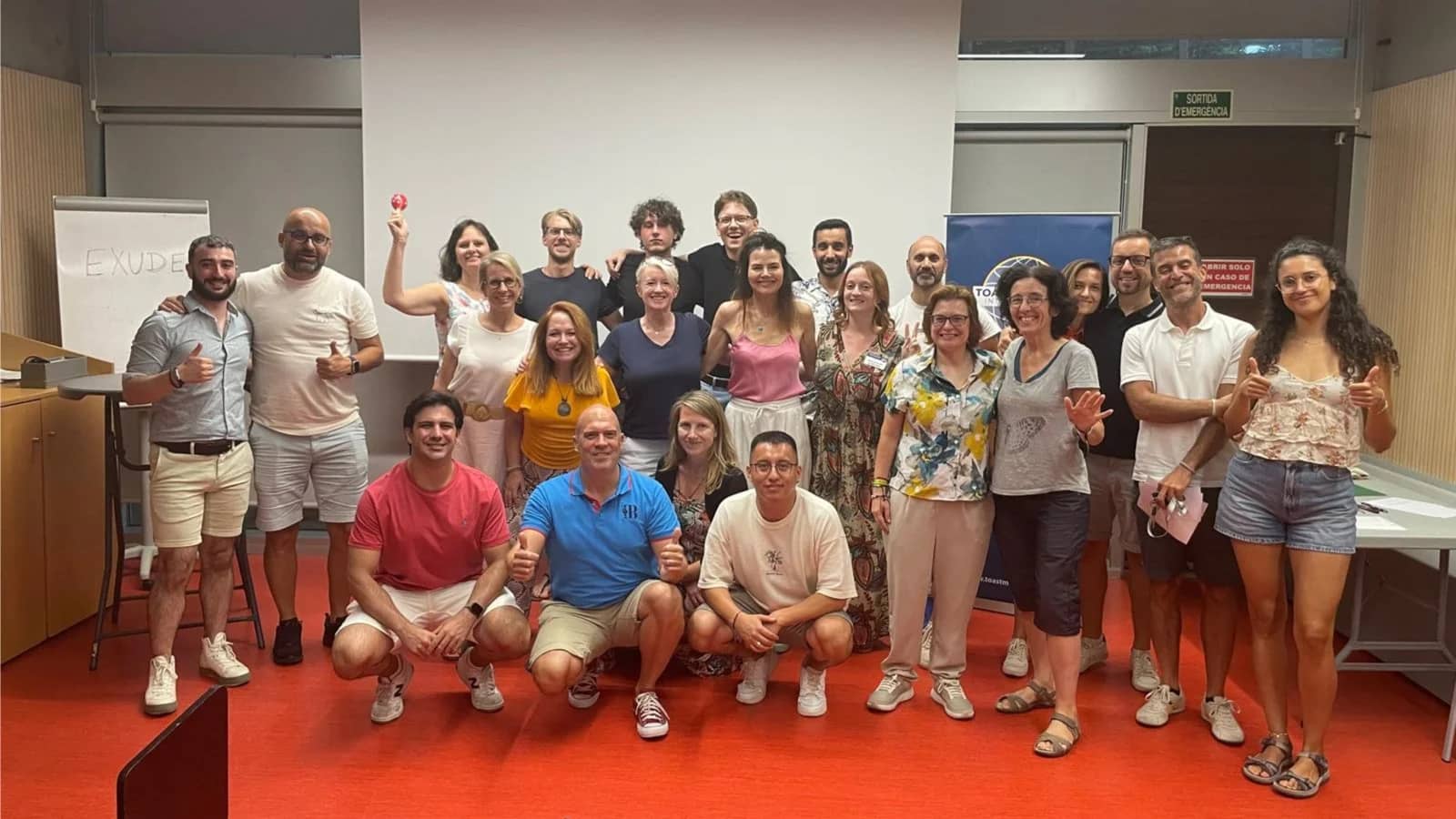 Oratoria y Habilidades de liderazgo | Mediterranea Toastmasters Barcelona