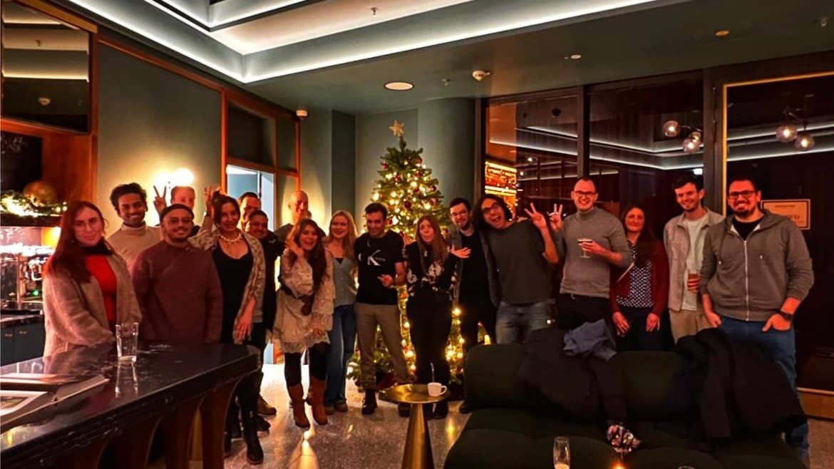 Fast Friends Toronto | Meet New People & Make Meaningful Connections | 21-40