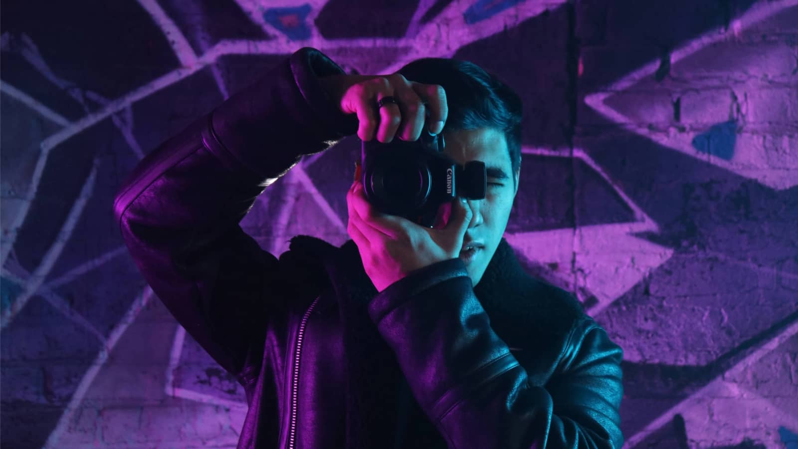 Snap & Stroll MONTREAL Meetup #8: NIGHT SHOOT