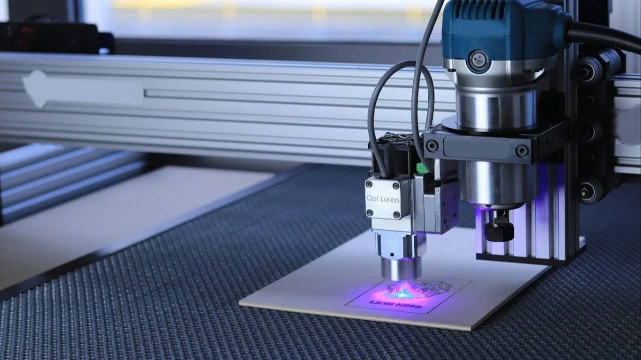Laser Cutting Course [14 days of membership included, non-commercial use*]