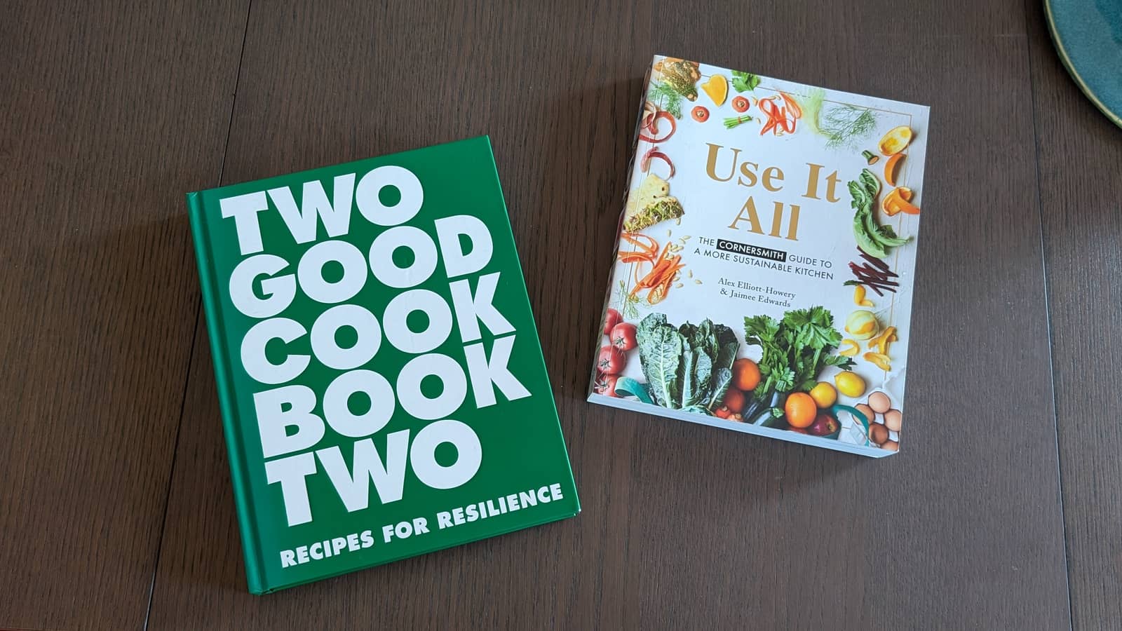 📚🍷 Drinks & Cookbook Swap Social