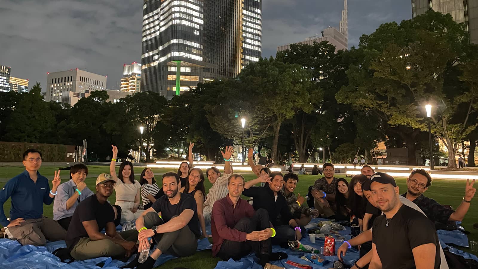 Tokyo Expat Evening Picnic at Hibiya Park — Summer Social in Central Tokyo 🌿