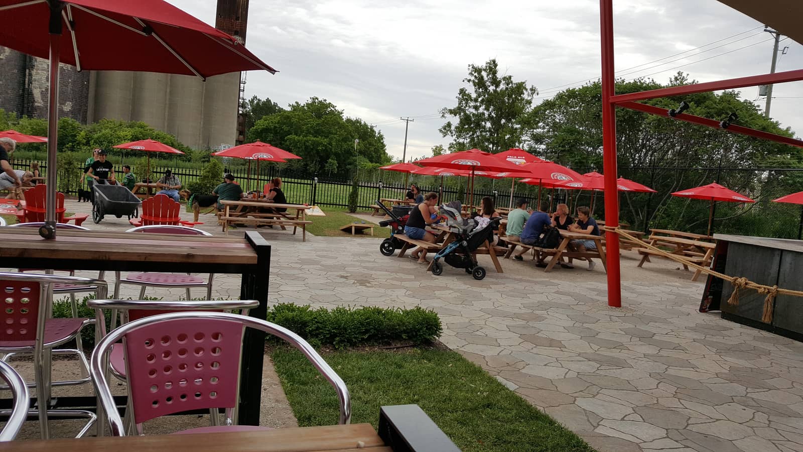 MIX & MINGLE AT ST-AMBROISE OUTDOOR TERRASSE- Celebrating our Members!