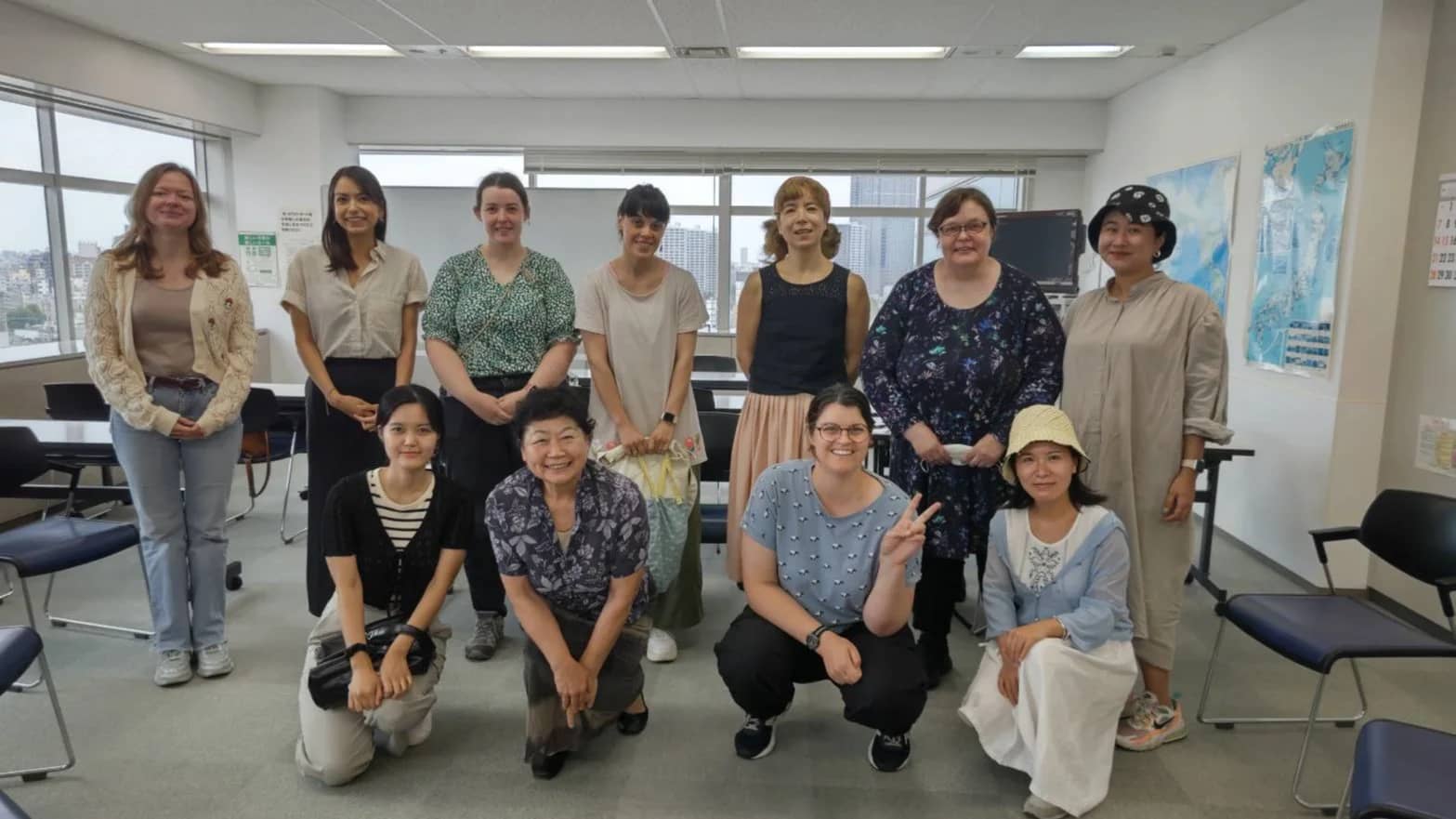 Tokyo (Shinjuku) In-Person Meeting for Foreign Women to Talk about Life in Japan