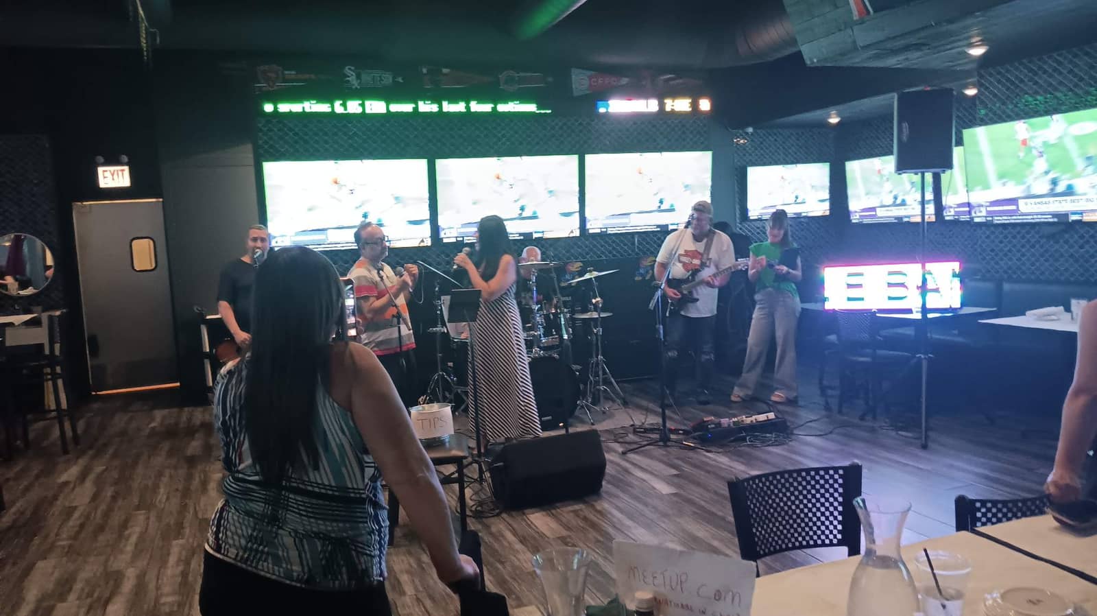 🎤🌮🎶 Live Band Karaoke/Uno Multi-Group Meetup! 🎶🌮🎤
