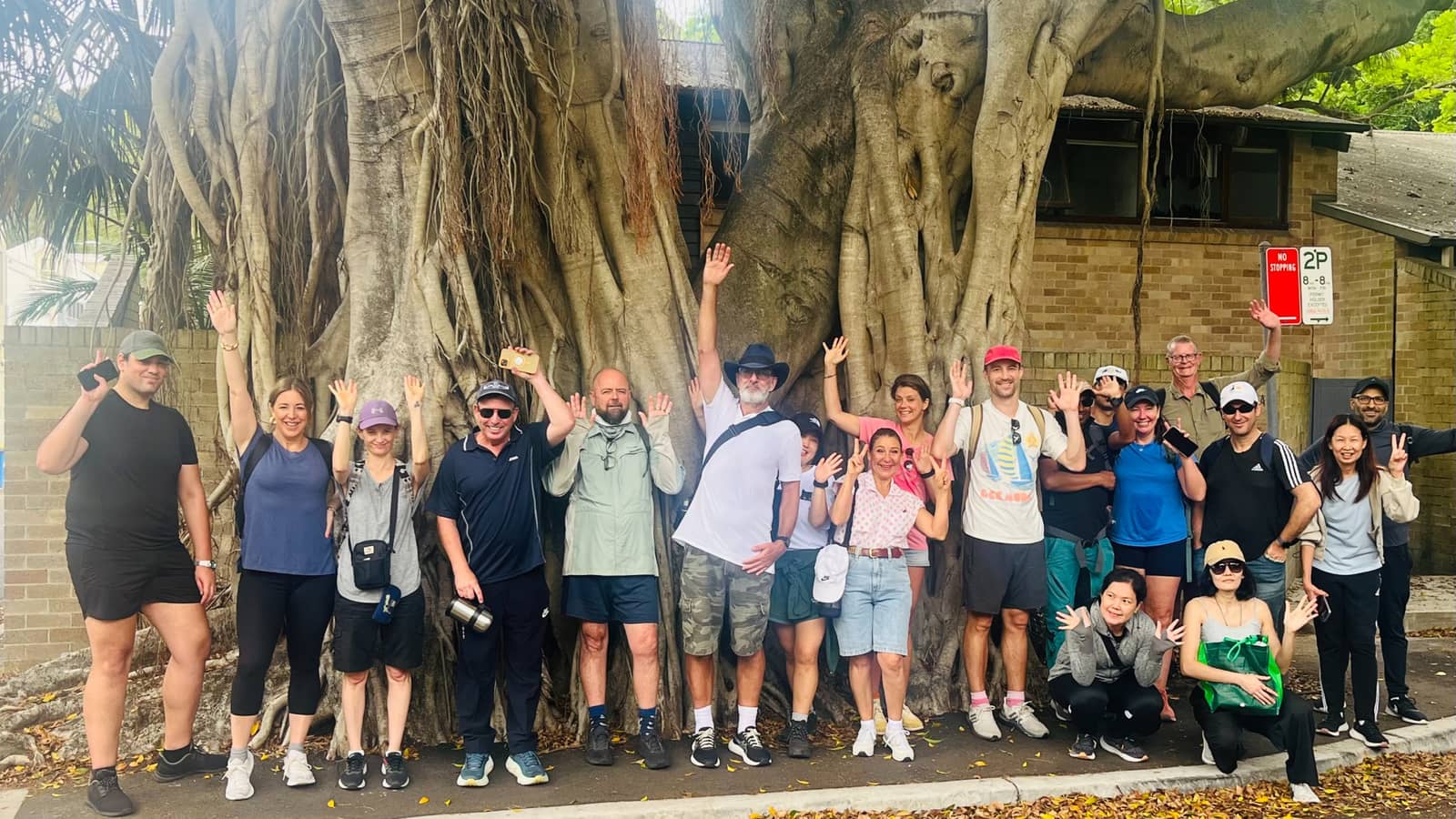 Unique-Easy-Peasy-Parks-Walk-12km-Quay-Gardens-Domain-Hyde-Surry-Hills-Redfern!