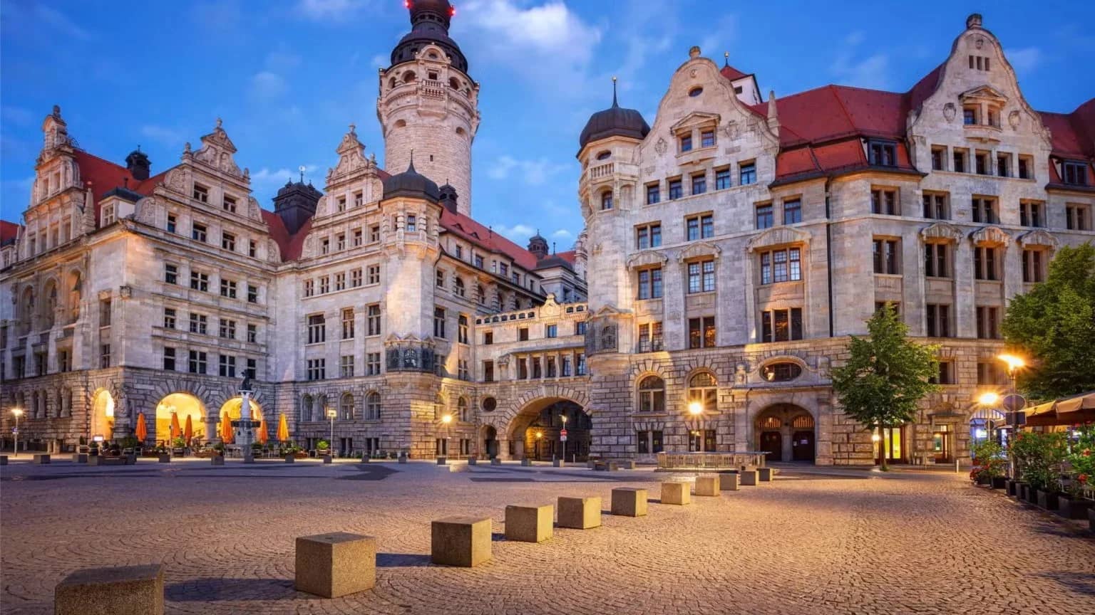 Leipzig 🏫🏘️ 💒 From Berlin 🚆 !!