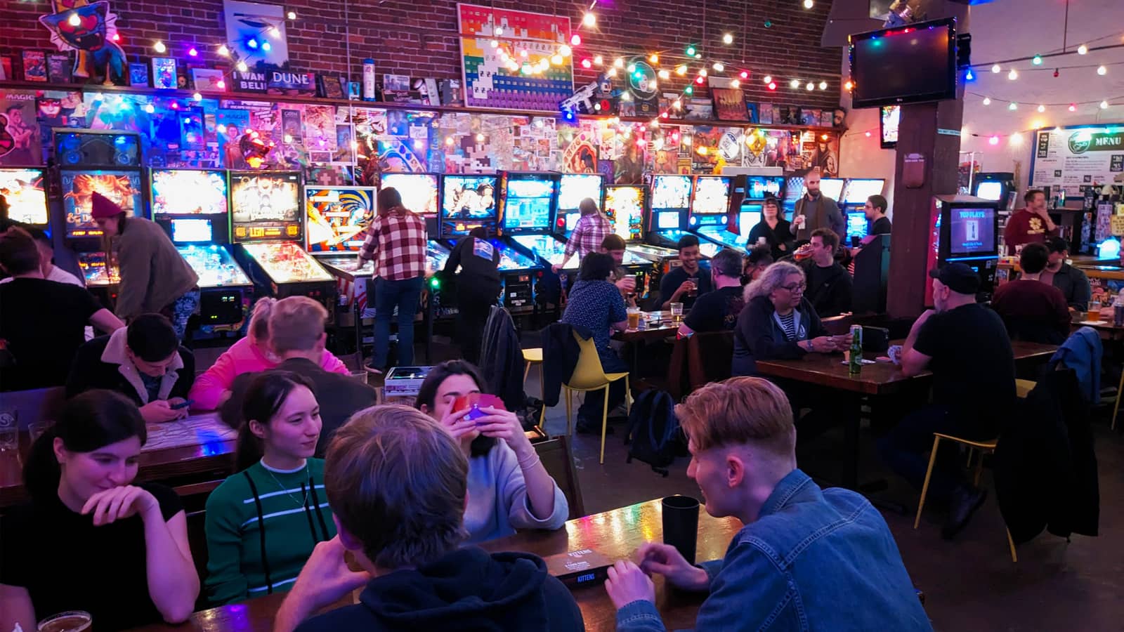 🌛 Friday Night Board Games 🦉 Seattle Capitol Hill