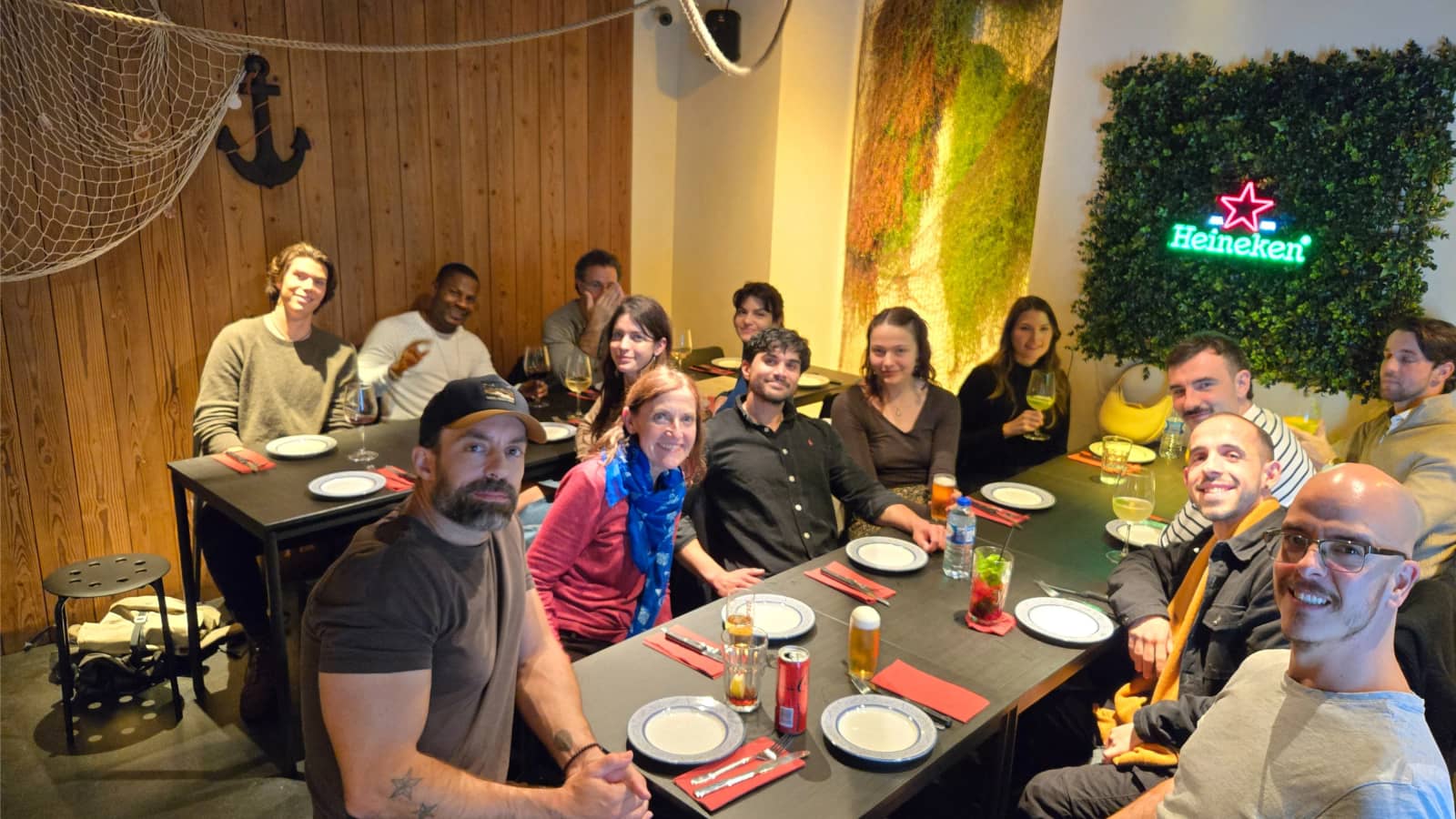 Meet New People in Lisbon — Dinner With Strangers 🍷