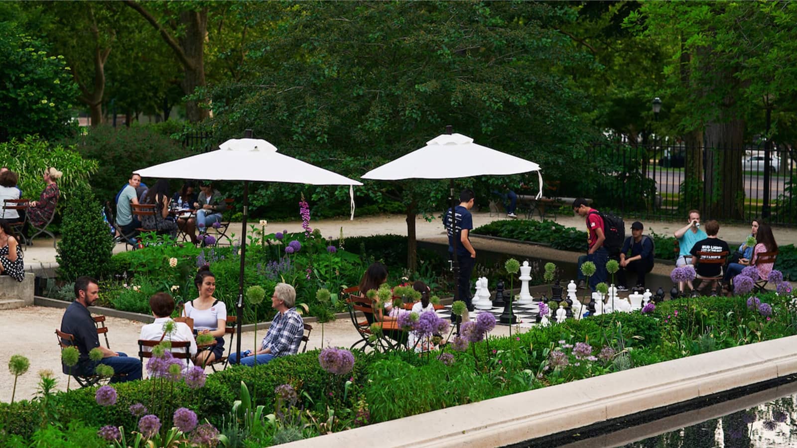 Chic Happy Hour at the Rodin Garden Bar
