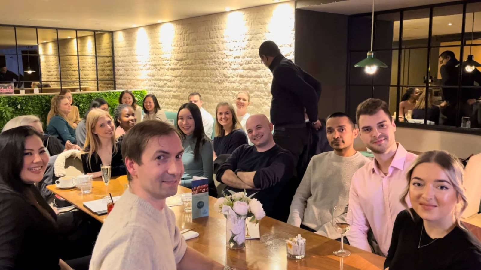 🎯🎲 Friday Social Games Night Special 🍺 New Friends & New-In-Town Welcome 🍕