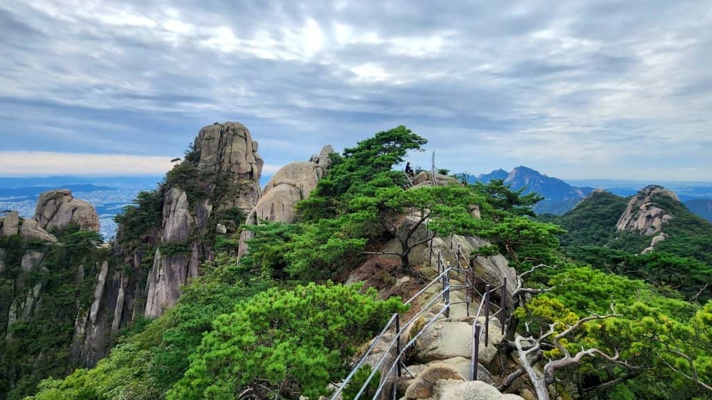 [8/15] [HIKING] Y-Valley and Naengkol(cool place) on Mt. Dobongsan